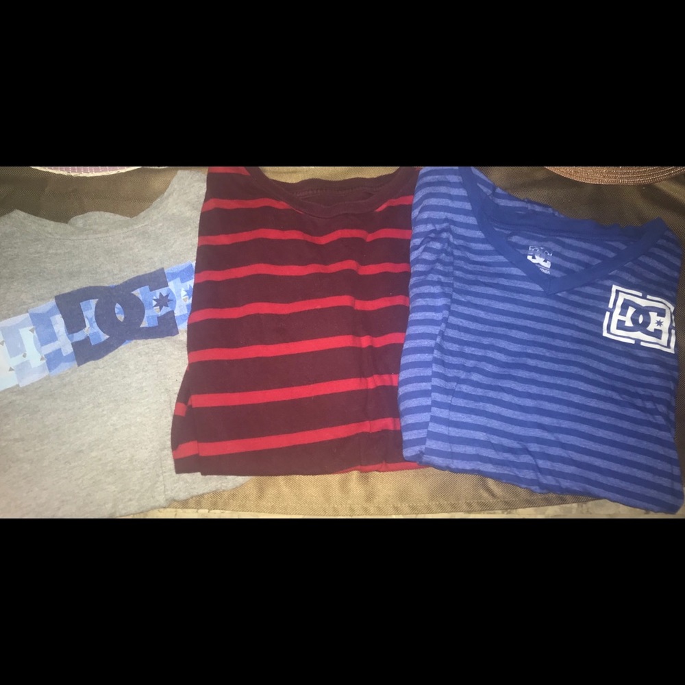 3 FOR 15 💙 EUC bundle 3 boys shirts 2 DC 1 Circo